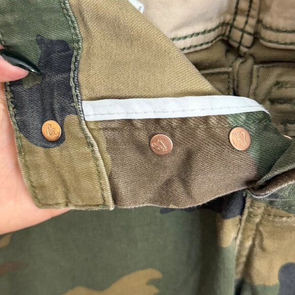 Valabasas Mens Camo Cargo Commander Stacked Flare Jeans Size 32 Streetwear - Picture 7 of 13